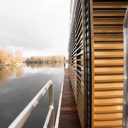 Holiday home Floatinghouses Weserbergland *