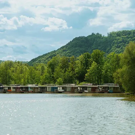 Holiday home Floatinghouses Weserbergland *