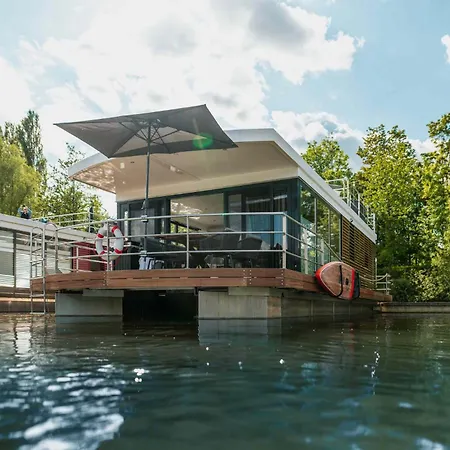 Floatinghouses Weserbergland Holiday home Hoexter