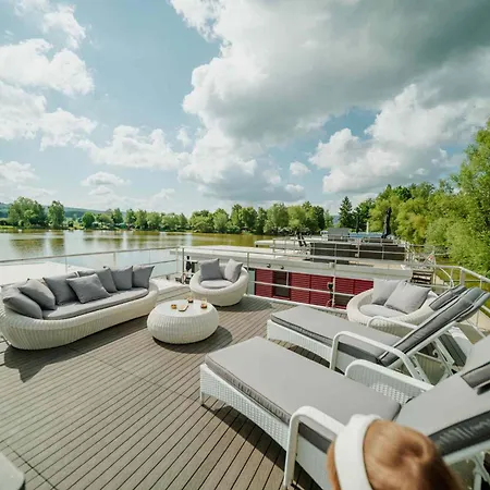 Сasa de vacaciones Floatinghouses Weserbergland *