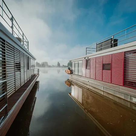 Floatinghouses Weserbergland Hoexter