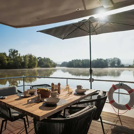 Floatinghouses Weserbergland Holiday home