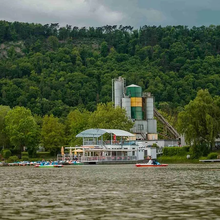 Floatinghouses Weserbergland Hoexter