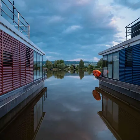 Floatinghouses Weserbergland Hoexter