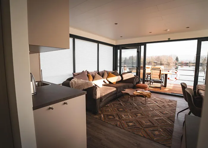 펜션 Floatinghouses Weserbergland *