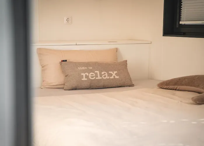 Floatinghouses Weserbergland 혹스터