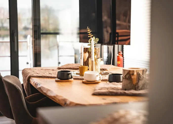 펜션 Floatinghouses Weserbergland