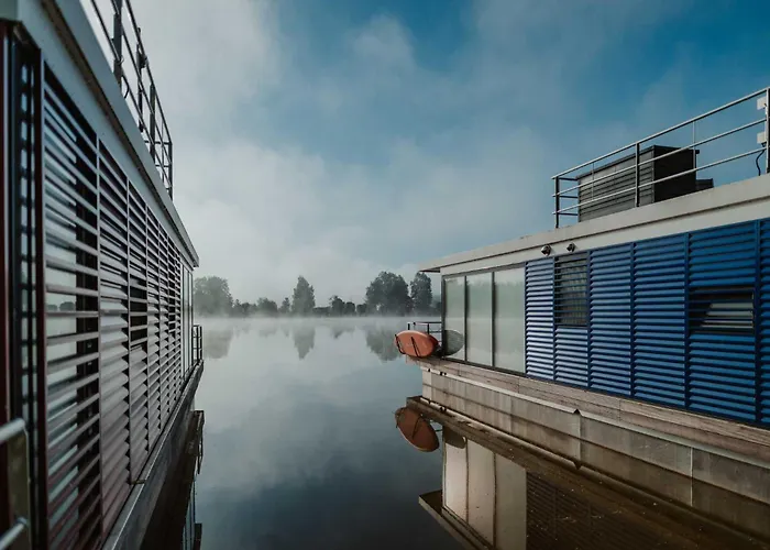 Floatinghouses Weserbergland 펜션