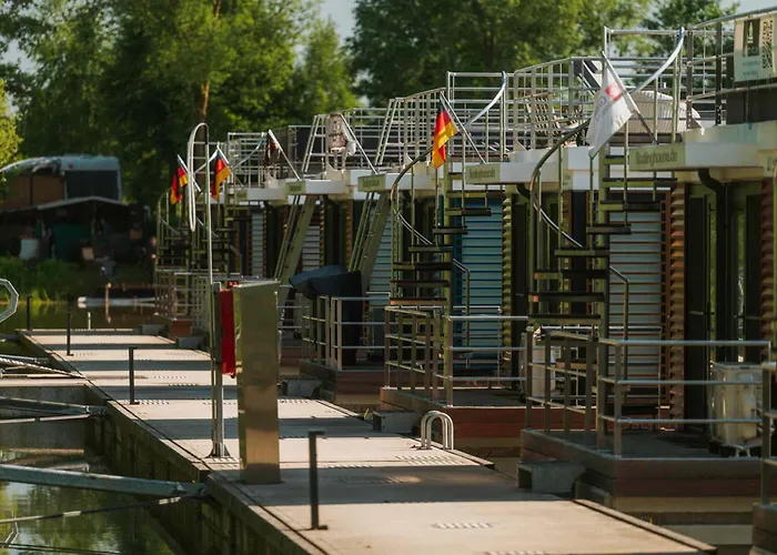 펜션 Floatinghouses Weserbergland