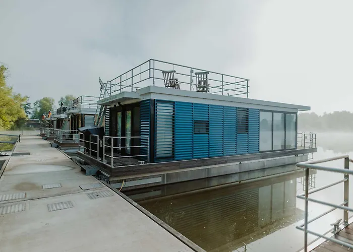 펜션 Floatinghouses Weserbergland 혹스터