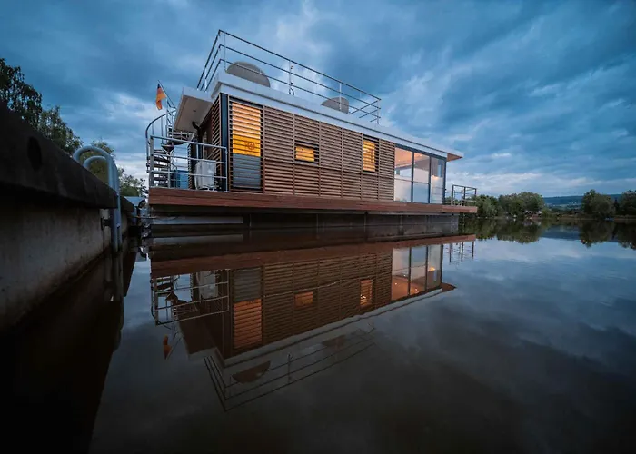 펜션 Floatinghouses Weserbergland 혹스터