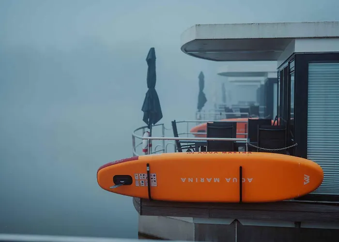 Floatinghouses Weserbergland * 혹스터